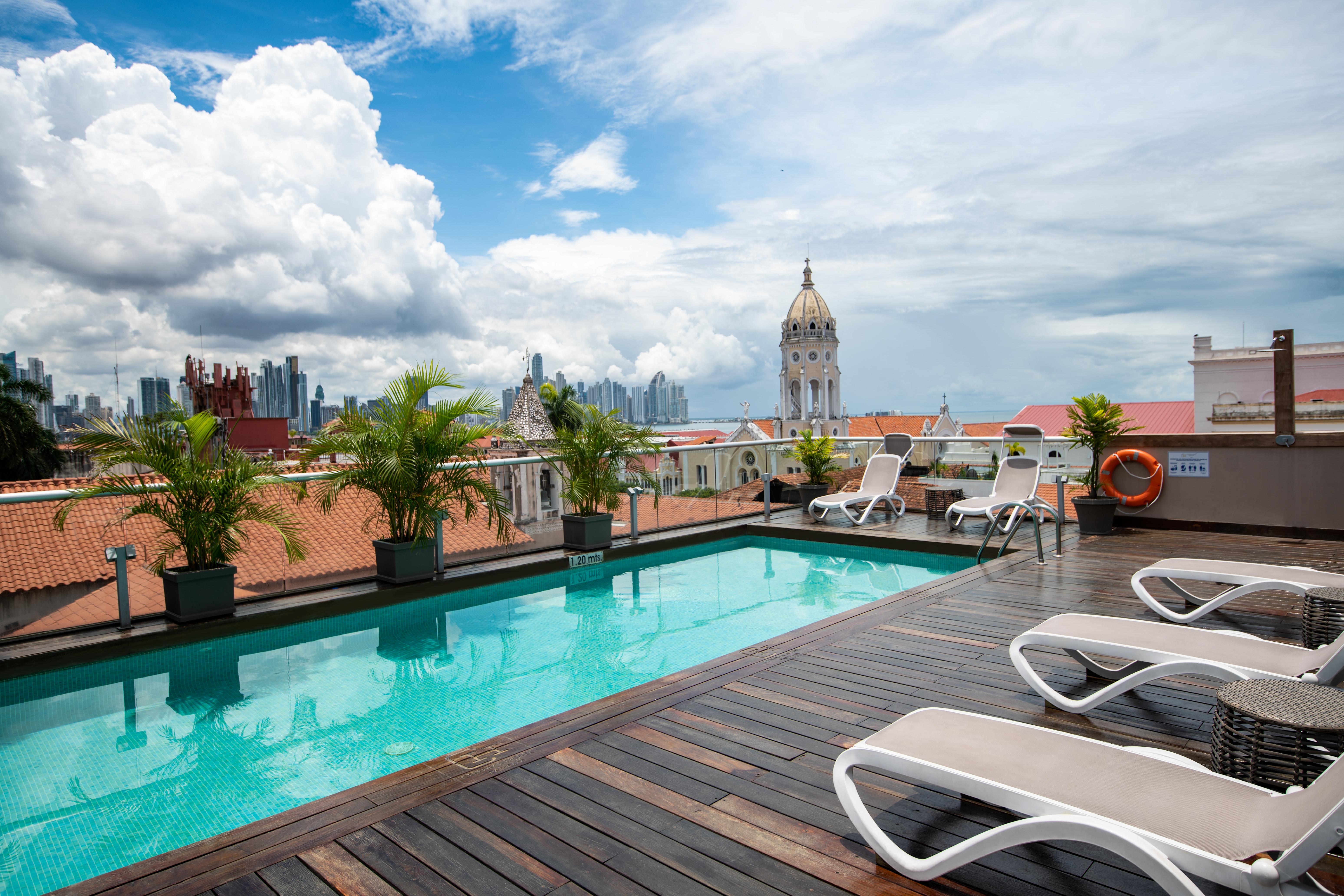 เซ็นทรัล โฮเต็ล ปานามา Hotel ปานามาซิตี้ ภายนอก รูปภาพ Rooftop pool at the Hotel B2