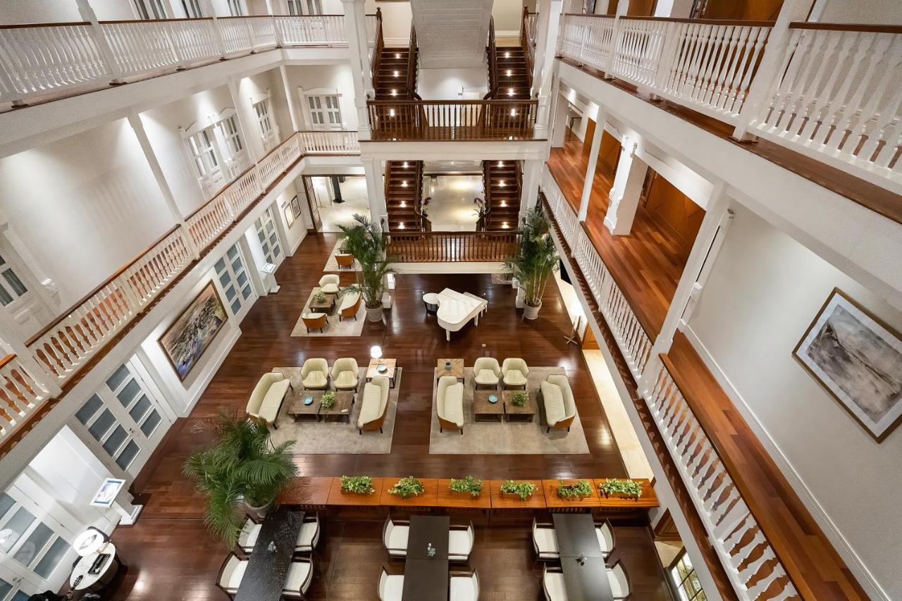 เซ็นทรัล โฮเต็ล ปานามา Hotel ปานามาซิตี้ ภายนอก รูปภาพ The interior of the hotel